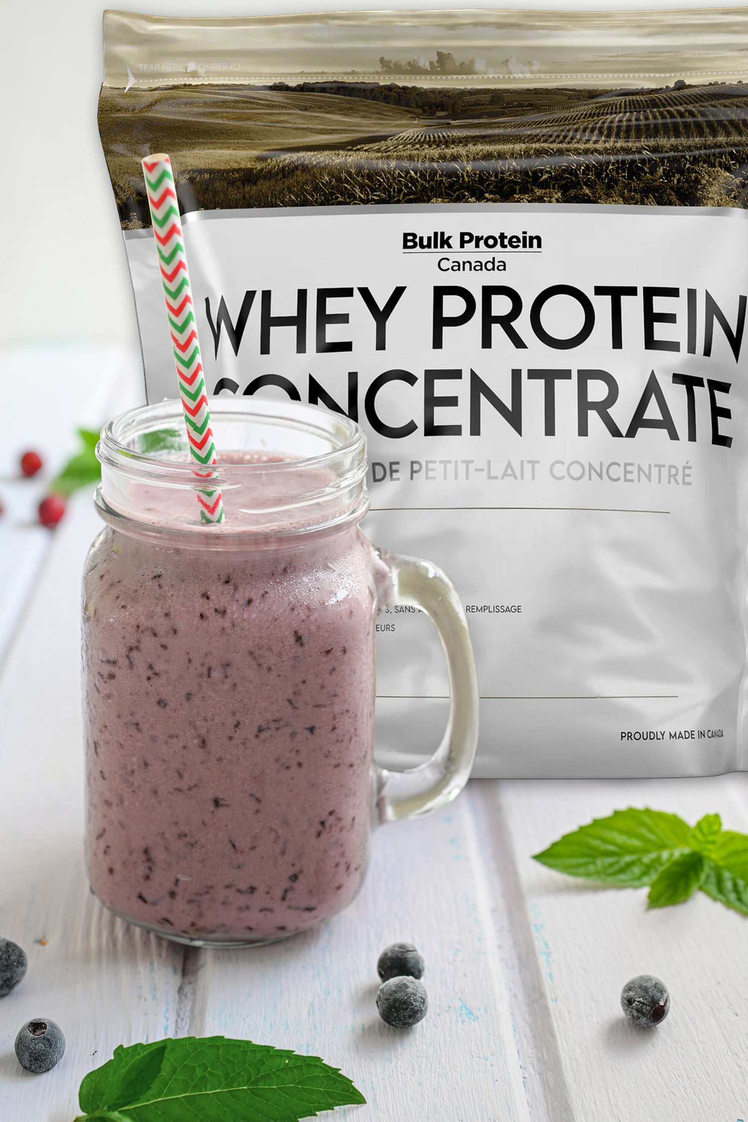 Smoothie made with Bulk Protein Canada whey protein concentrate